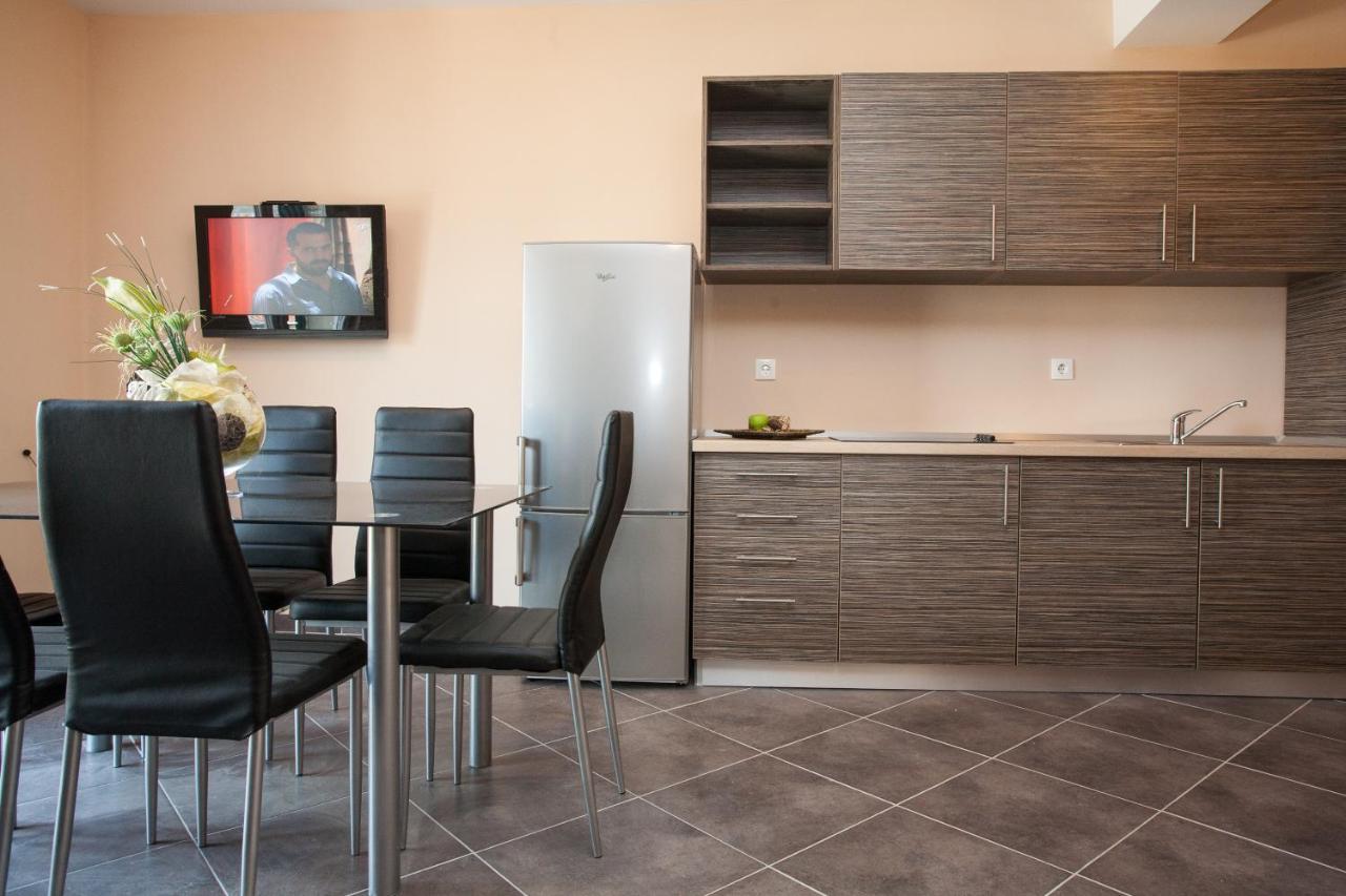 Apartments Tm クルク エクステリア 写真