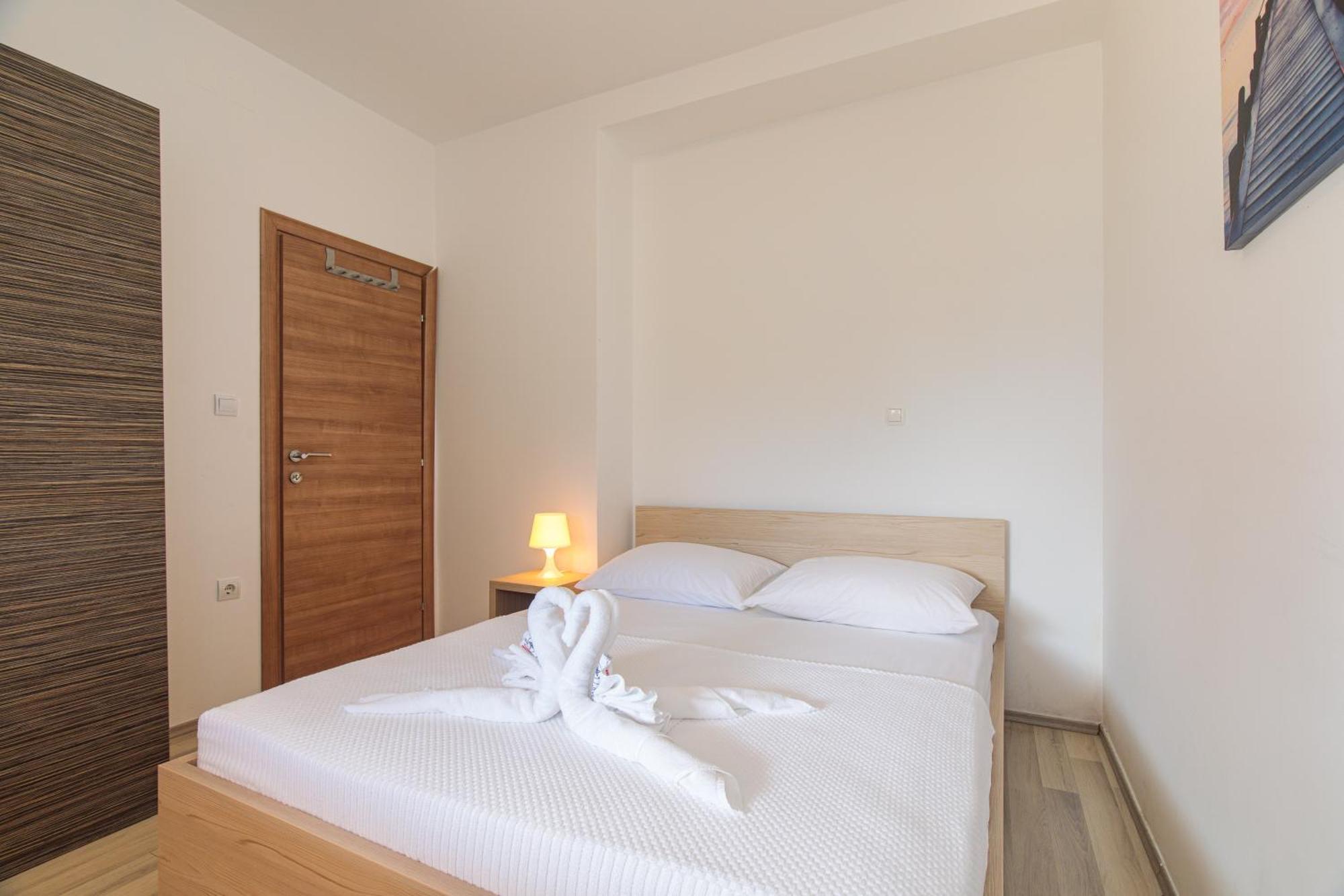 Apartments Tm クルク エクステリア 写真